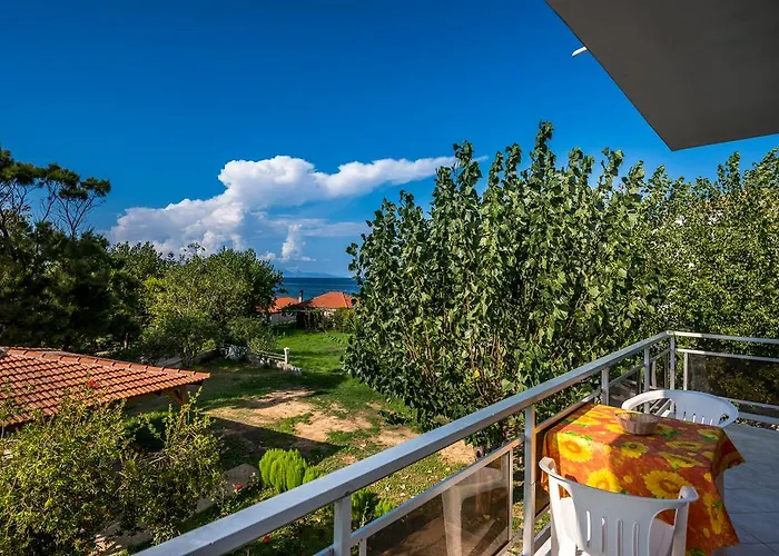 Apartament Avouris *