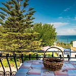 Apartment Avouris