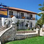 Avouris
