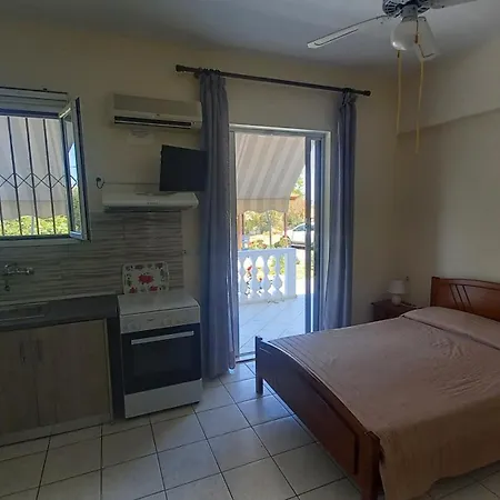 Avouris * Кипсели