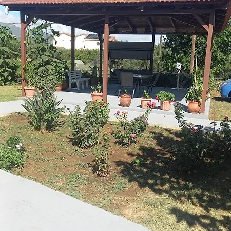 Avouris Lejlighed Kypseli