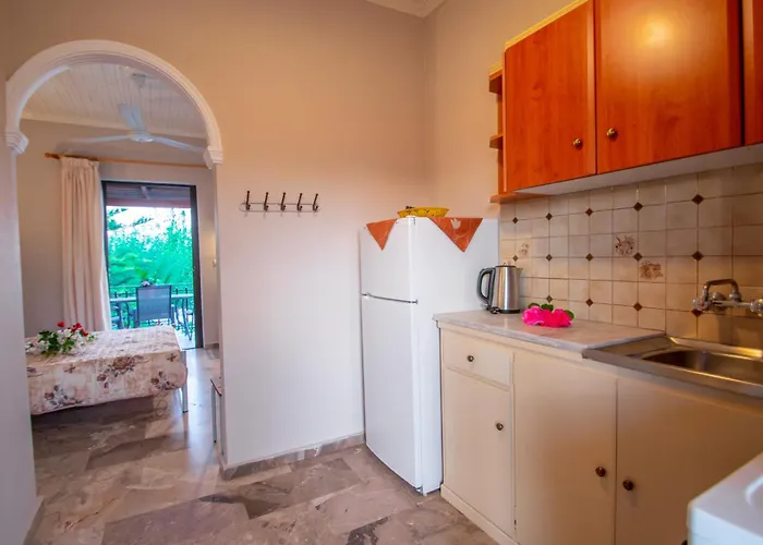 Avouris Кипсели