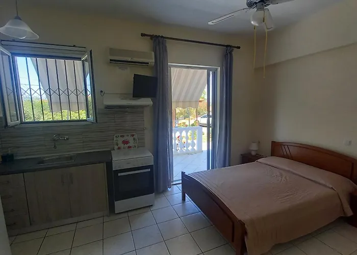 Avouris * Кипсели